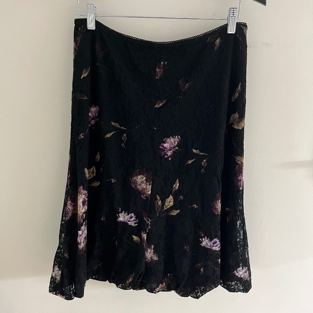 Black lace with rose pattern bubble skirt